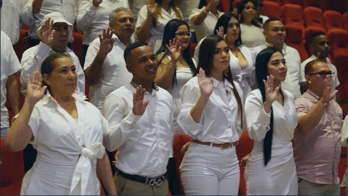 Ceremonia de toma de posesión de jueces de paz y reconsideración en